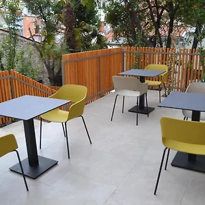 And Old Center , Pula Croatie